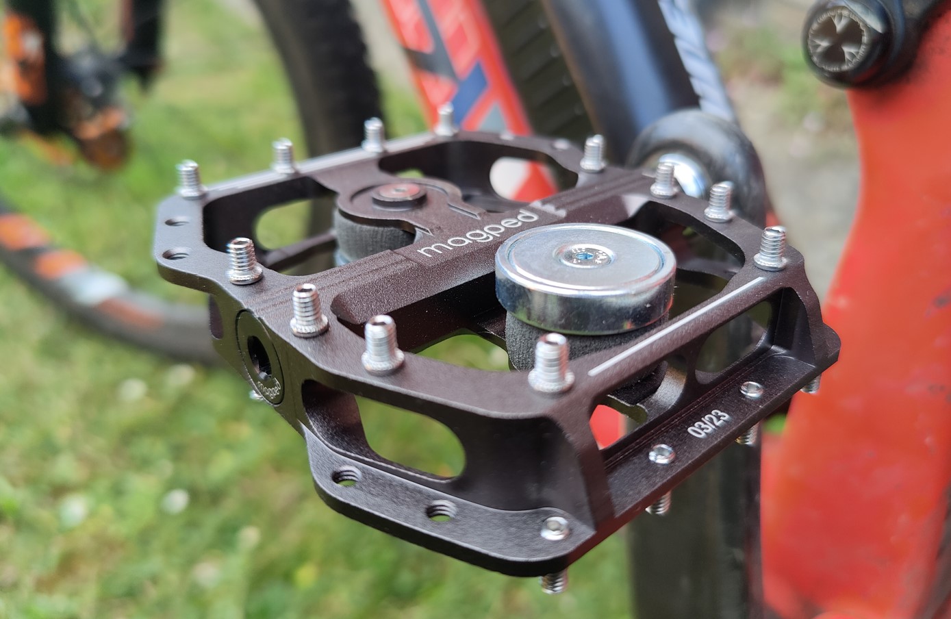 magped enduro2 magnetic pedals review