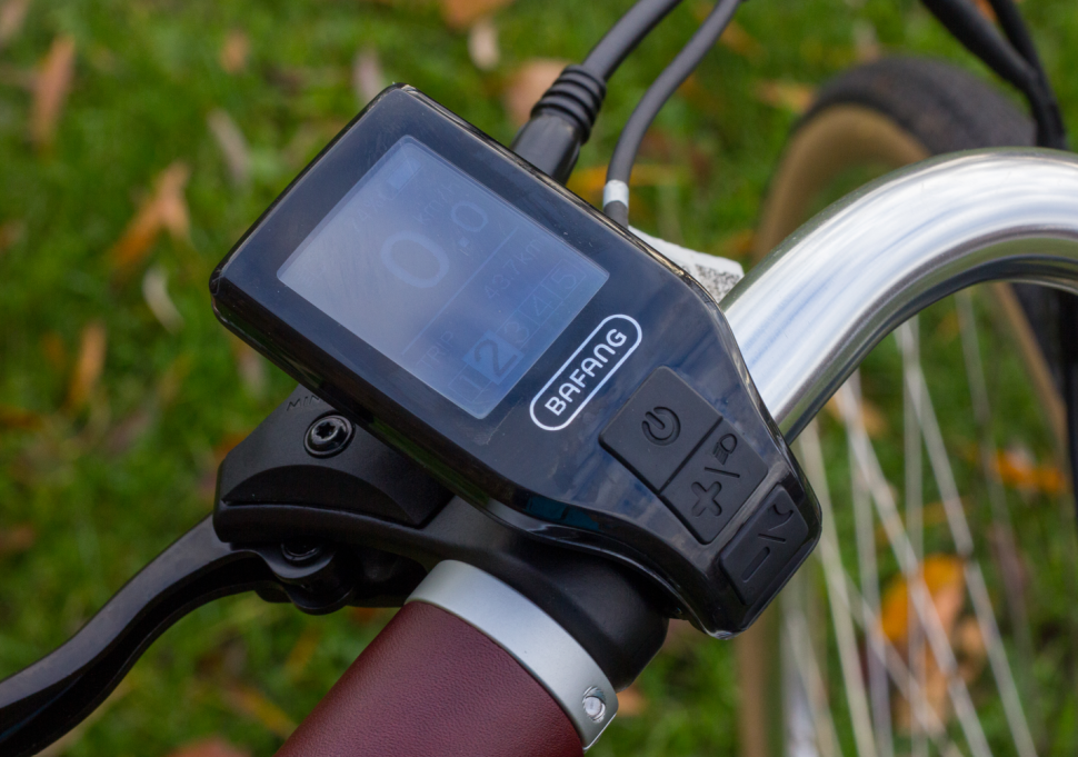 Temple Cycles Step Through e-bike review | Cycling Electric