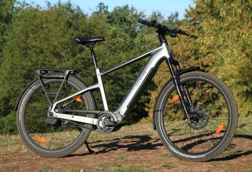 aventon trava review e-bike BEST LONG RANGE ELECTRIC BIKES touring