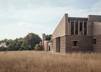 Rammed Earth House, by Tuckey Design Studio