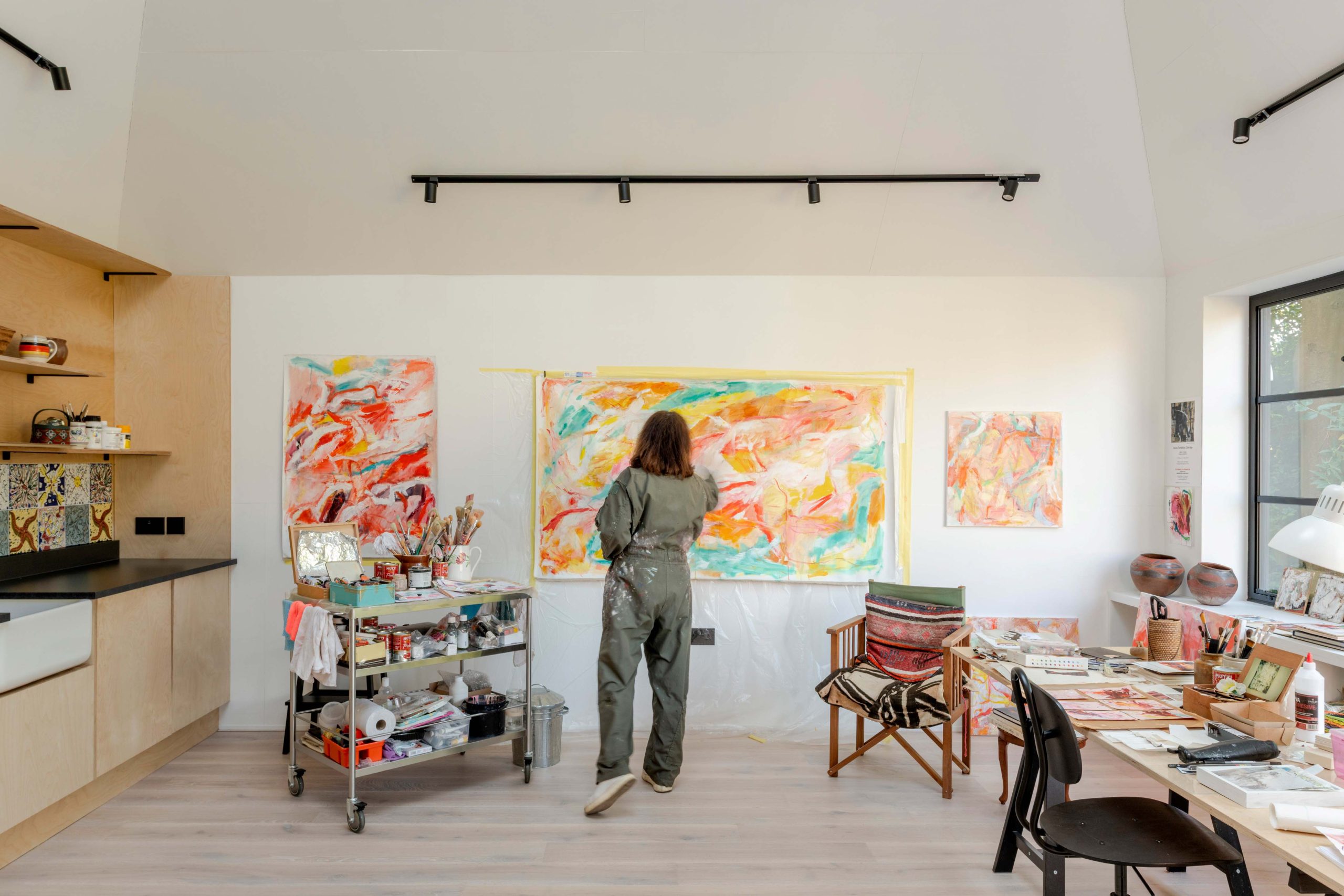 Anne's Art Studio - AJ Buildings Library