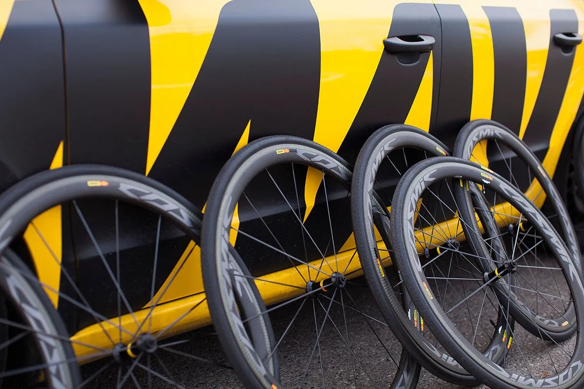 mavic_carbon_wheels.webp