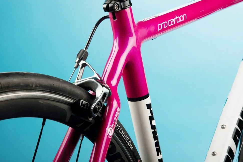 Peut-on trouver des cadres de vélo de route en carbone de haute qualité