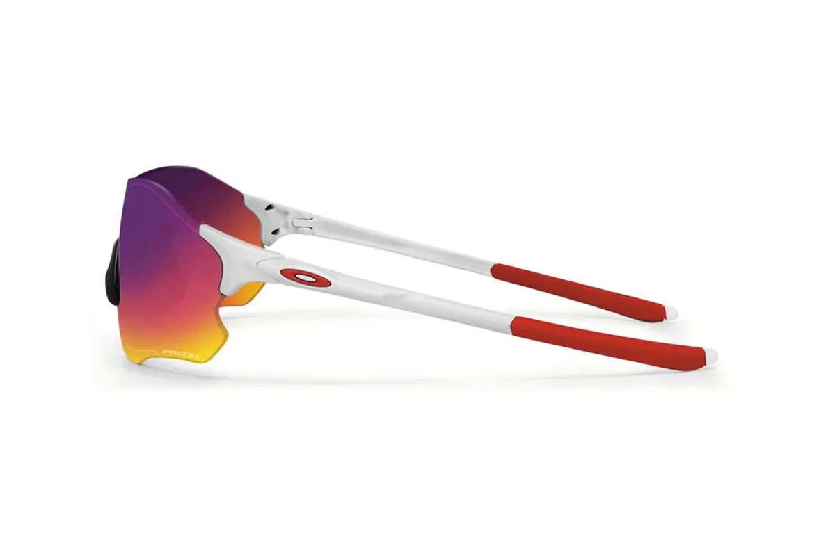 Oakley EV Zero Path Prizm sunglasses review | Cyclist