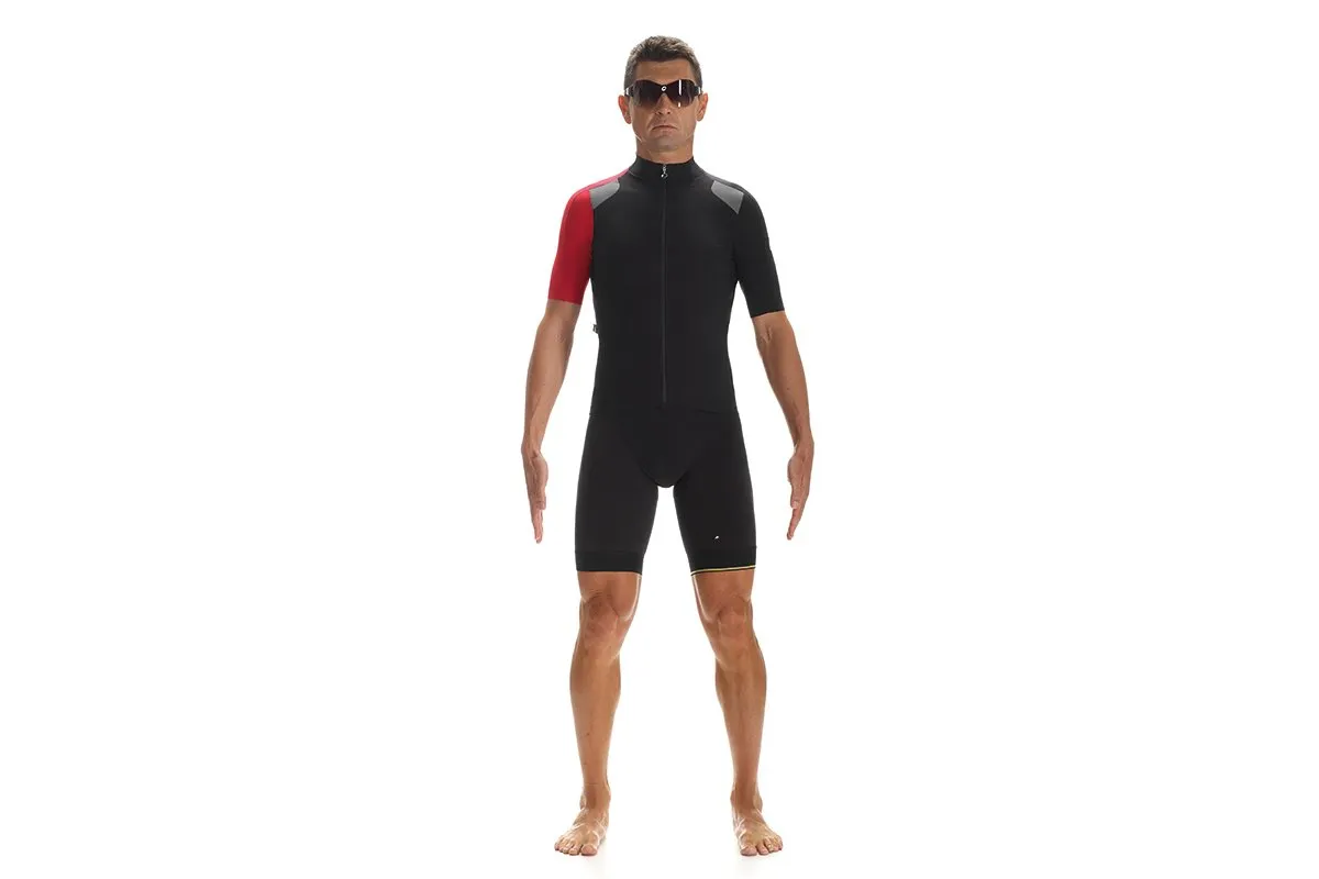 Assos Campionissimo jersey and bibshorts review | Cyclist