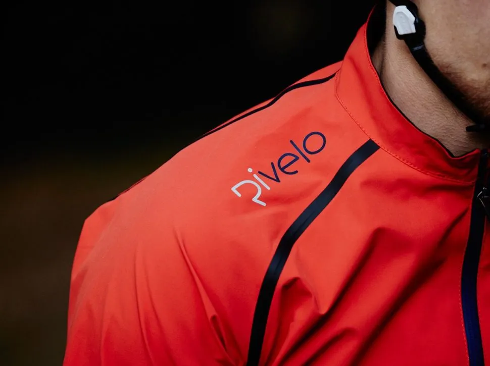 Rivelo Langcliffe jacket and Hathersage baselayer review | Cyclist