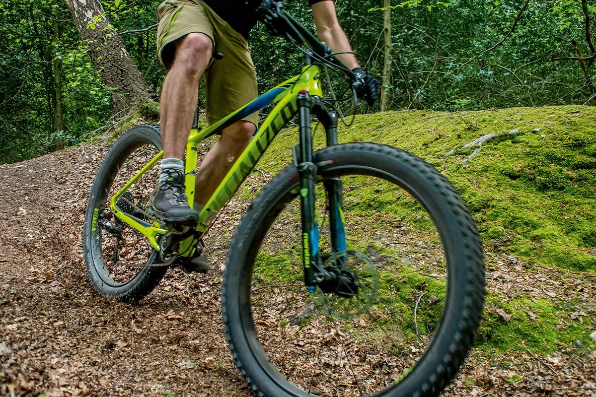 Specialized Fuse Expert 6Fattie review | Cyclist