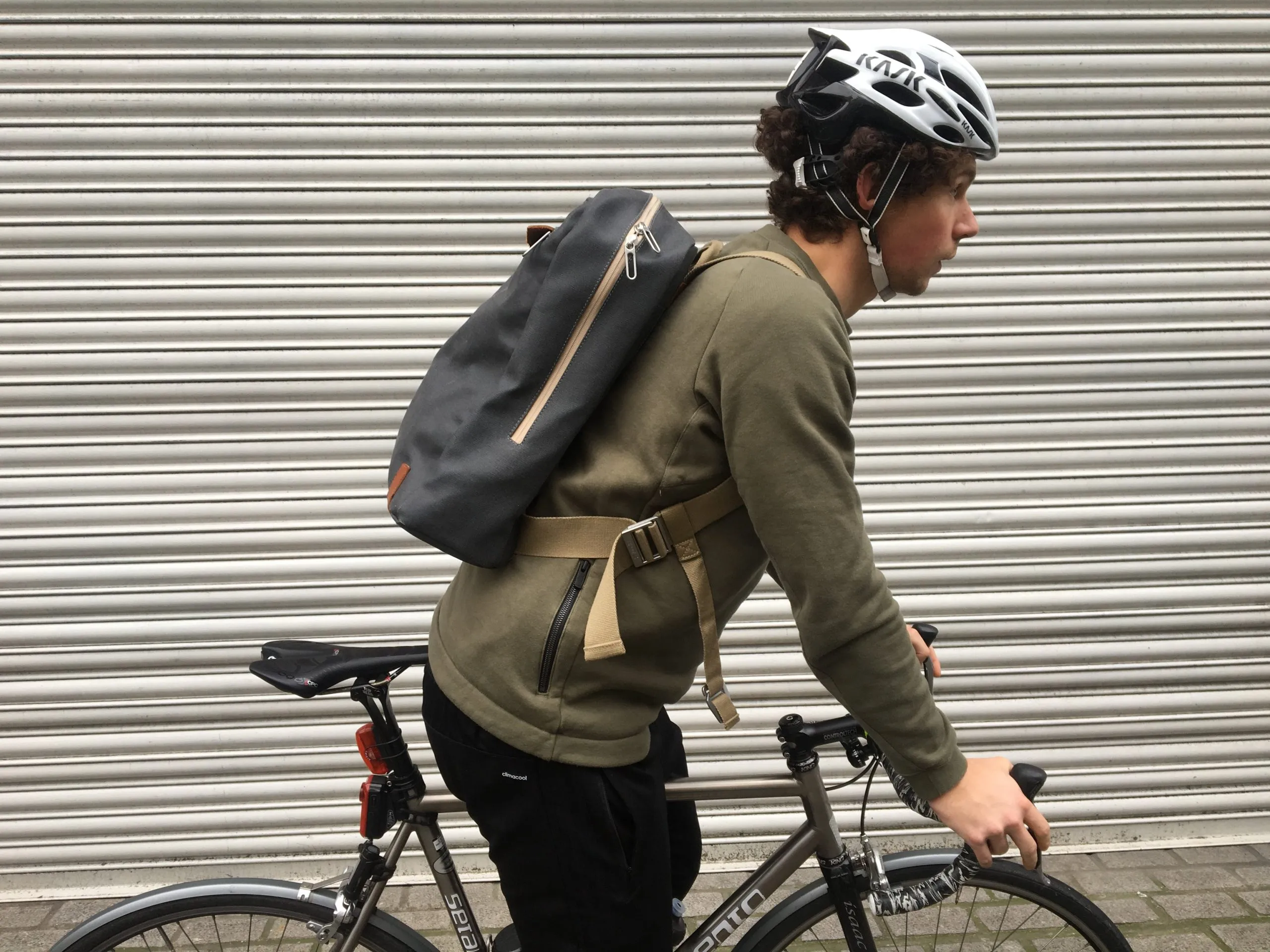 Brooks Pickzip backpack review | Cyclist