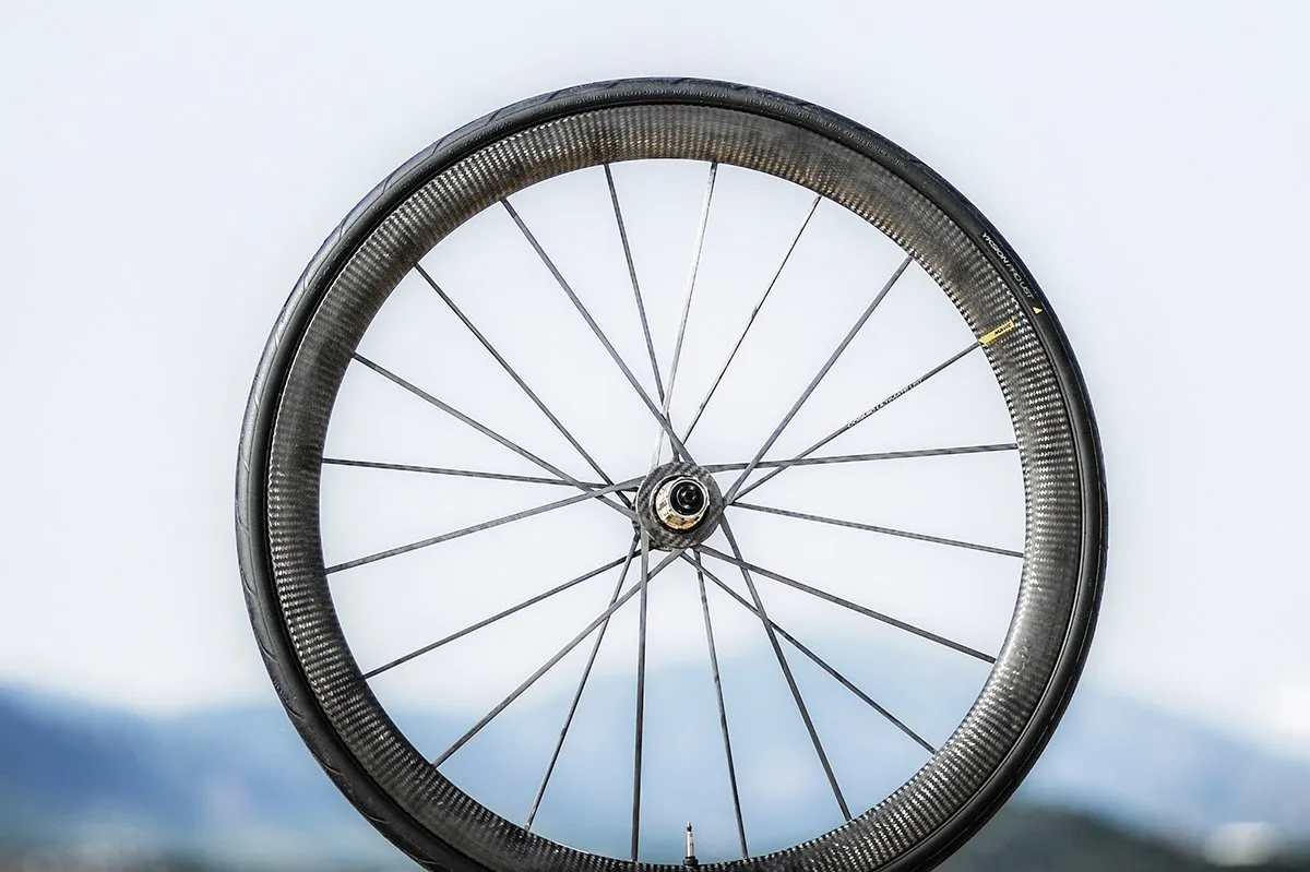 パーツ Cosmic Carbone Ultimate First look review: Mavic Cosmic Ultimate UST wheelset | Cyclist