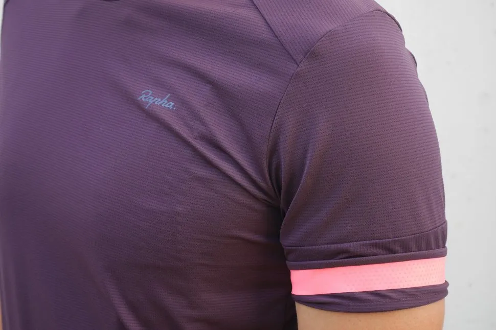 Rapha Brevet Technical T-shirt and Cargo bibshorts review | Cyclist