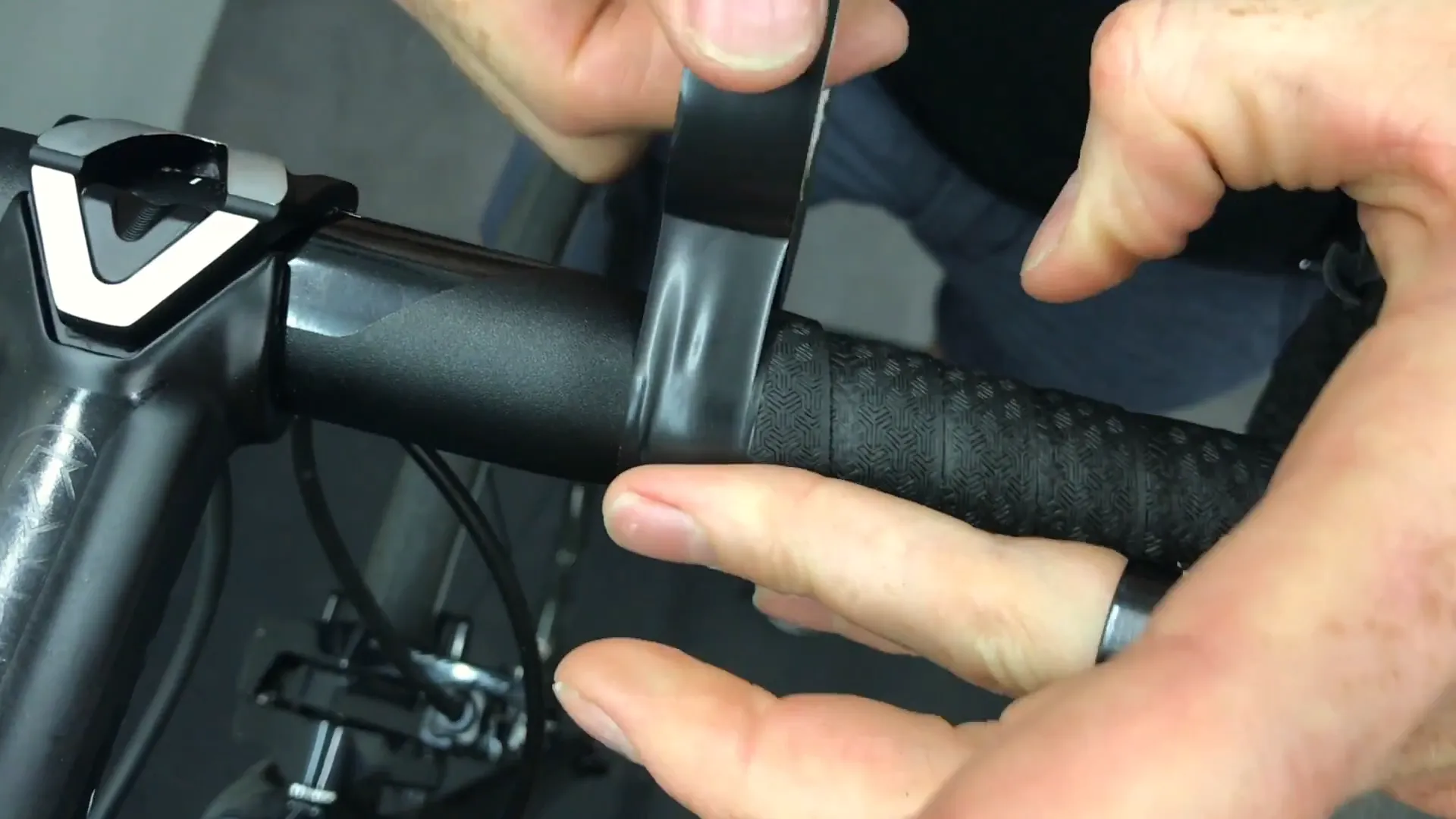 Watch: How to wrap bar tape like a pro | Cyclist