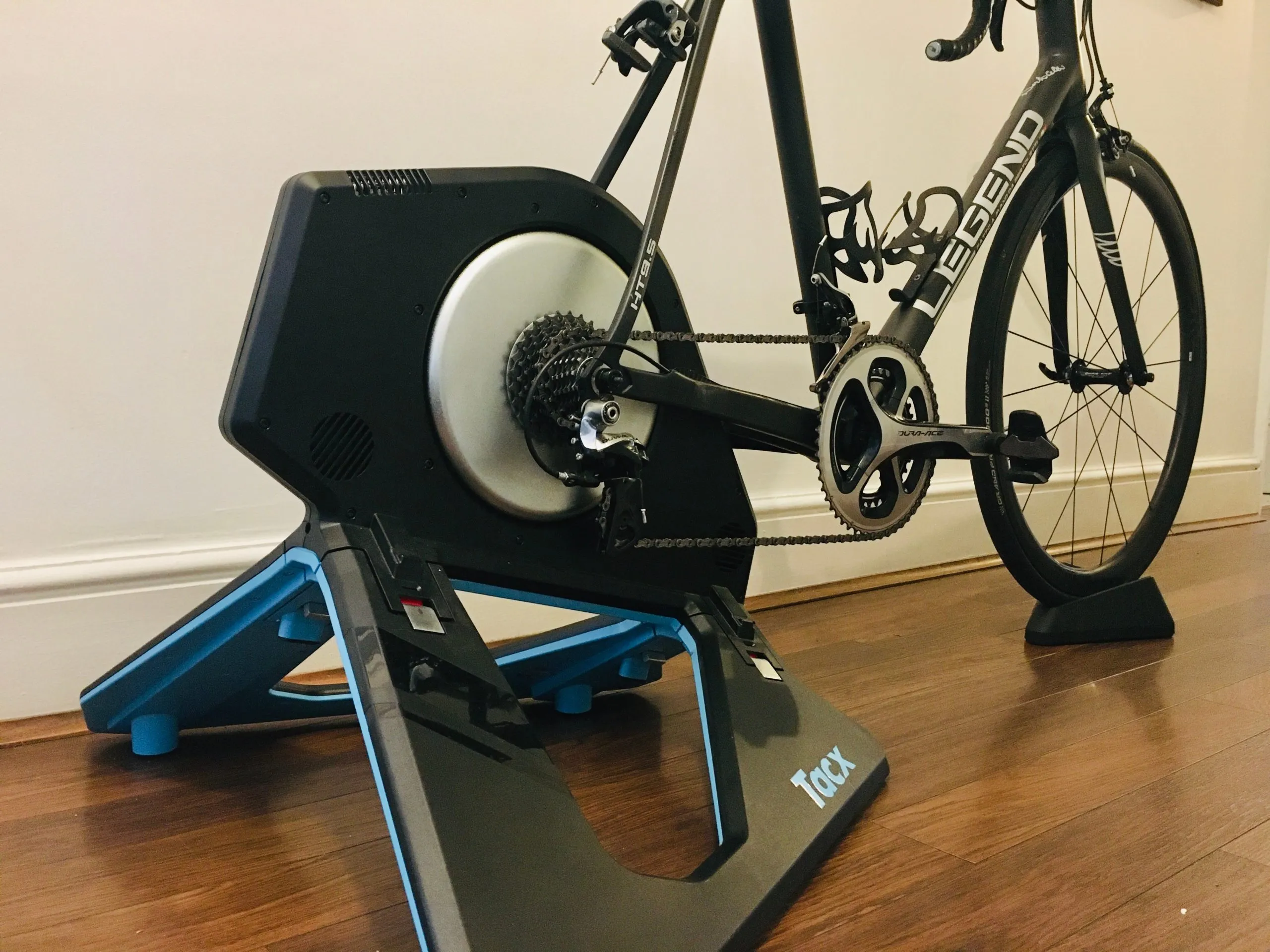Tacx Neo 2T smart turbo trainer review | Cyclist