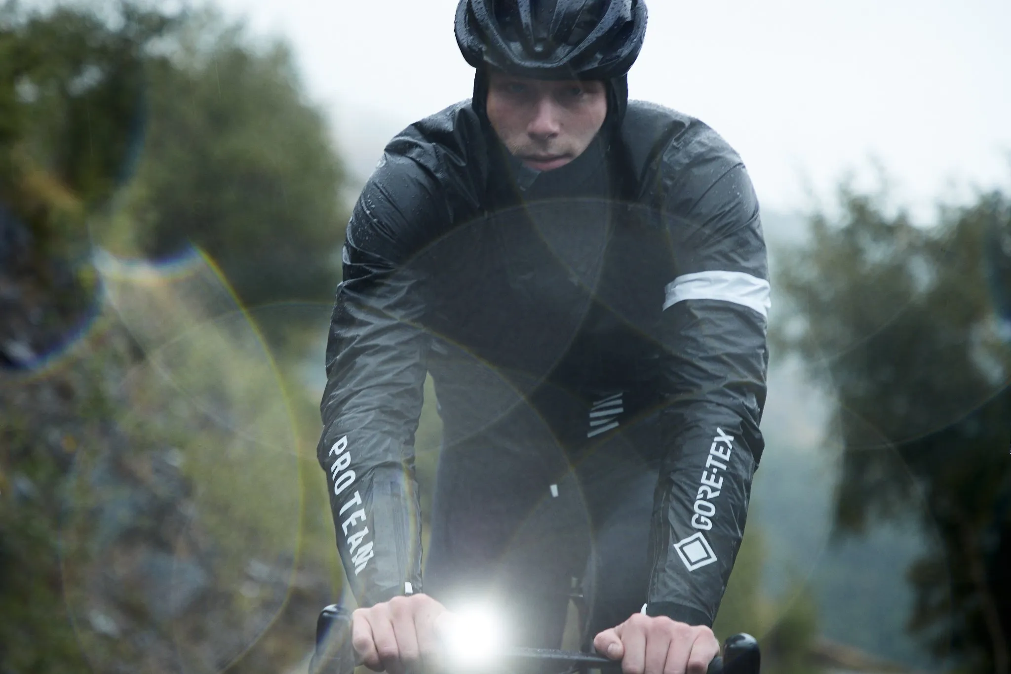 Rapha collaborates with Gore-Tex for first time on new jacket