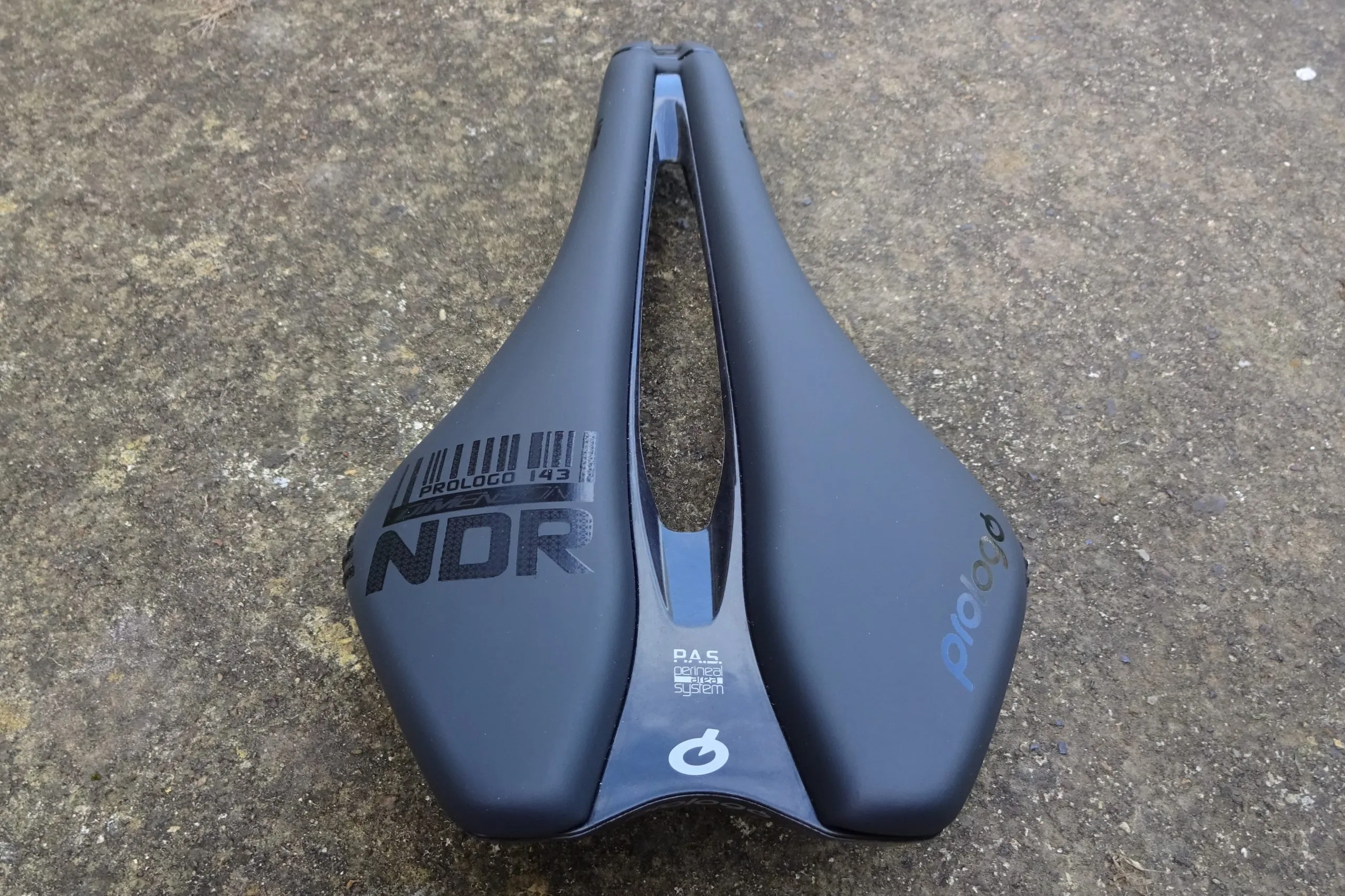 パーツ PROLOGO DIMENSION NDR NACK RAIL 143 Prologo Dimension NDR Nack Carbon CPC 143 Saddle