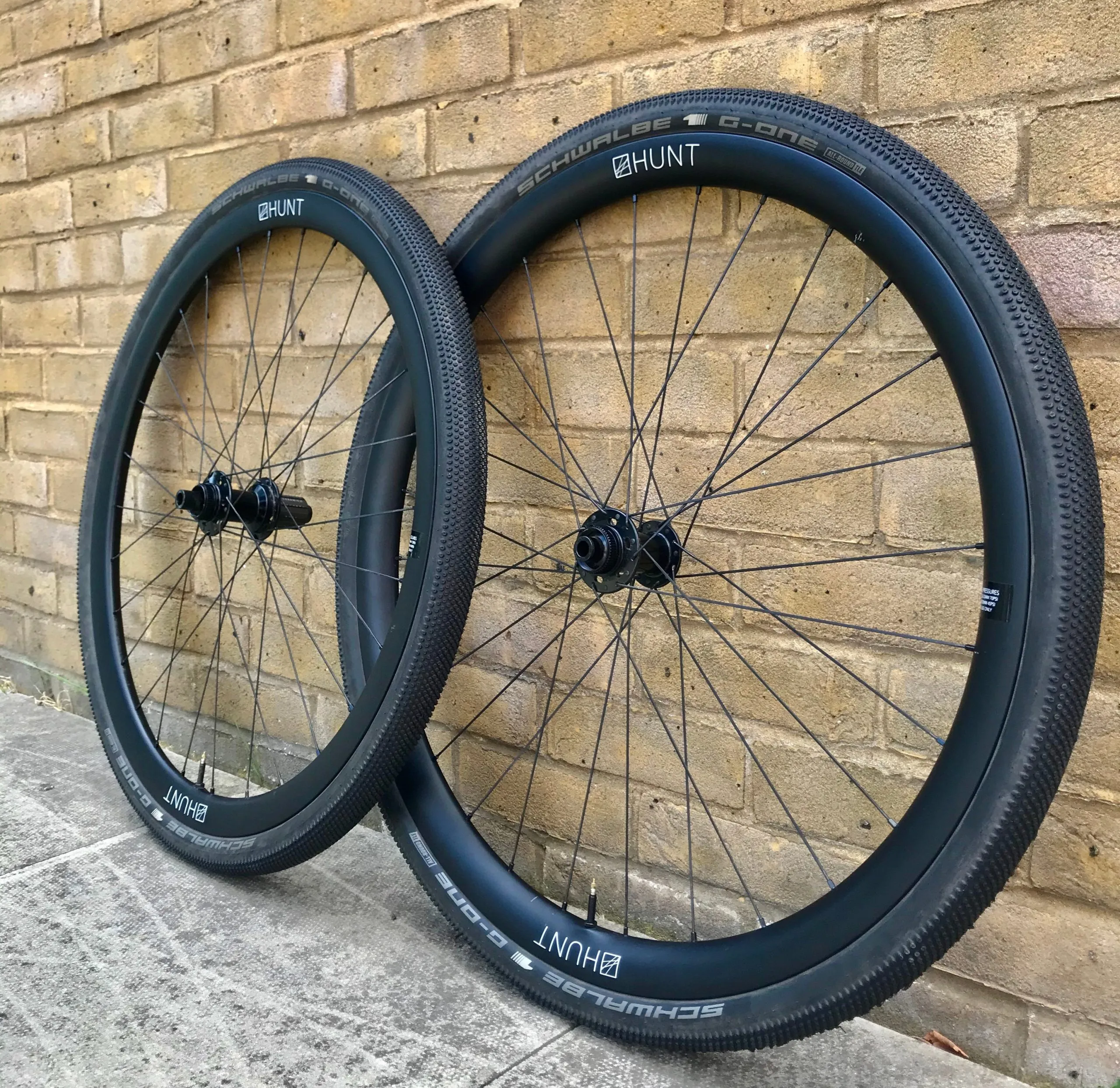 Hunt 35 Carbon Gravel Disc X-Wide wheels review | Cyclist