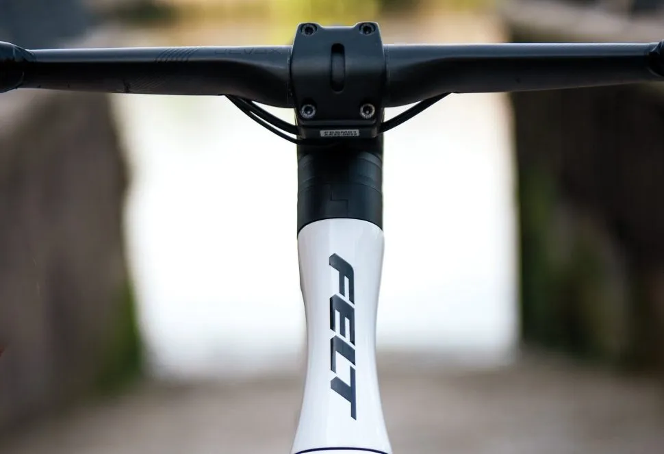 Felt R Felt AR Advanced review | Cyclist