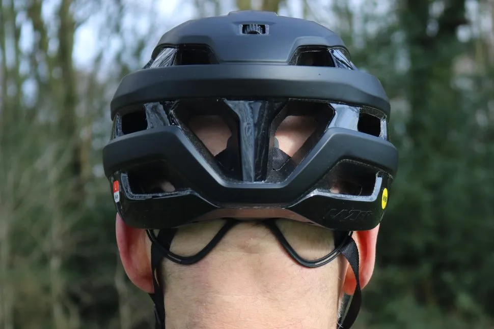 Lazer Sphere Mips helmet review | Cyclist