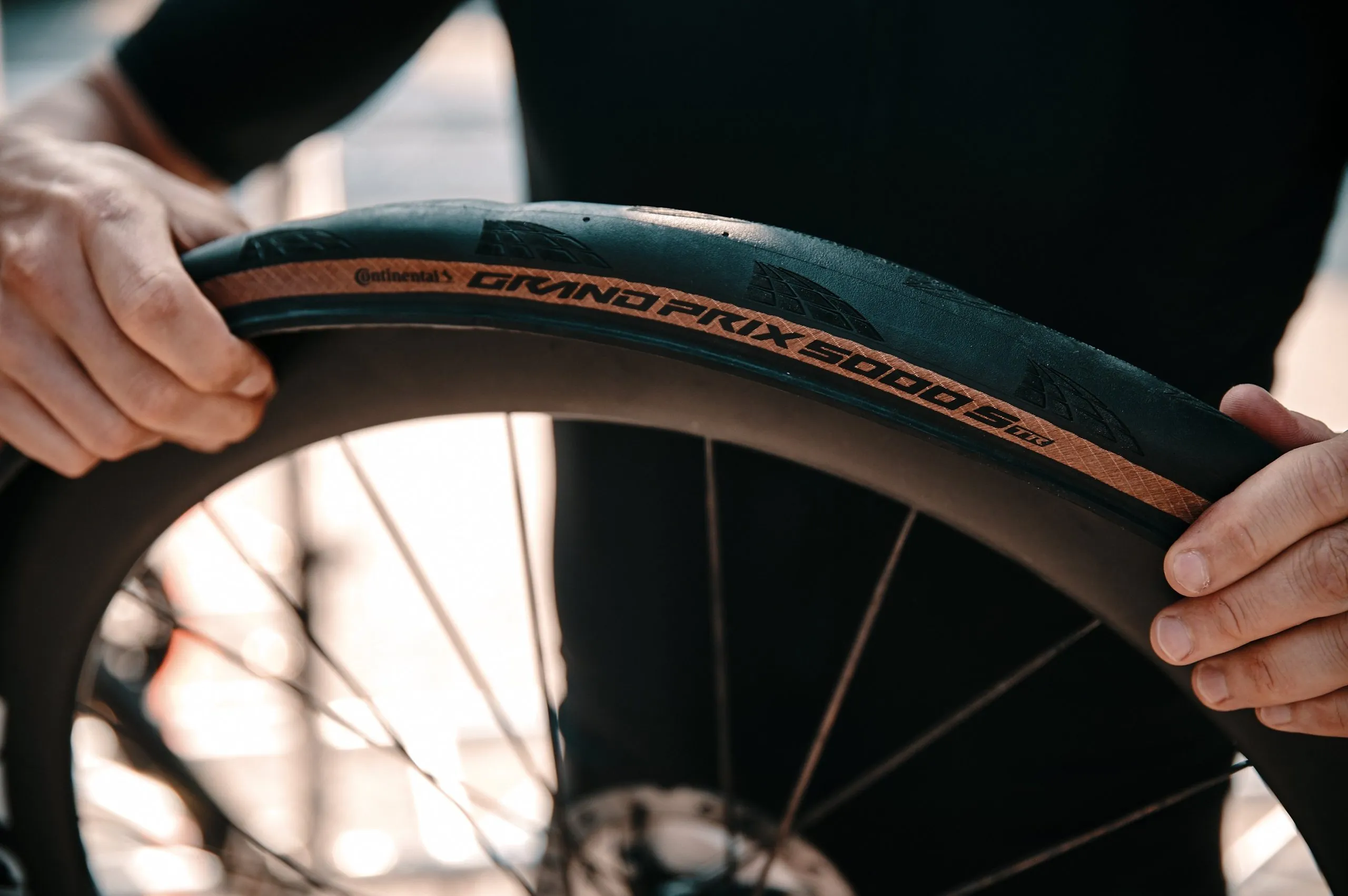 The new Continental GP5000 S TR is hookless-compatible and better