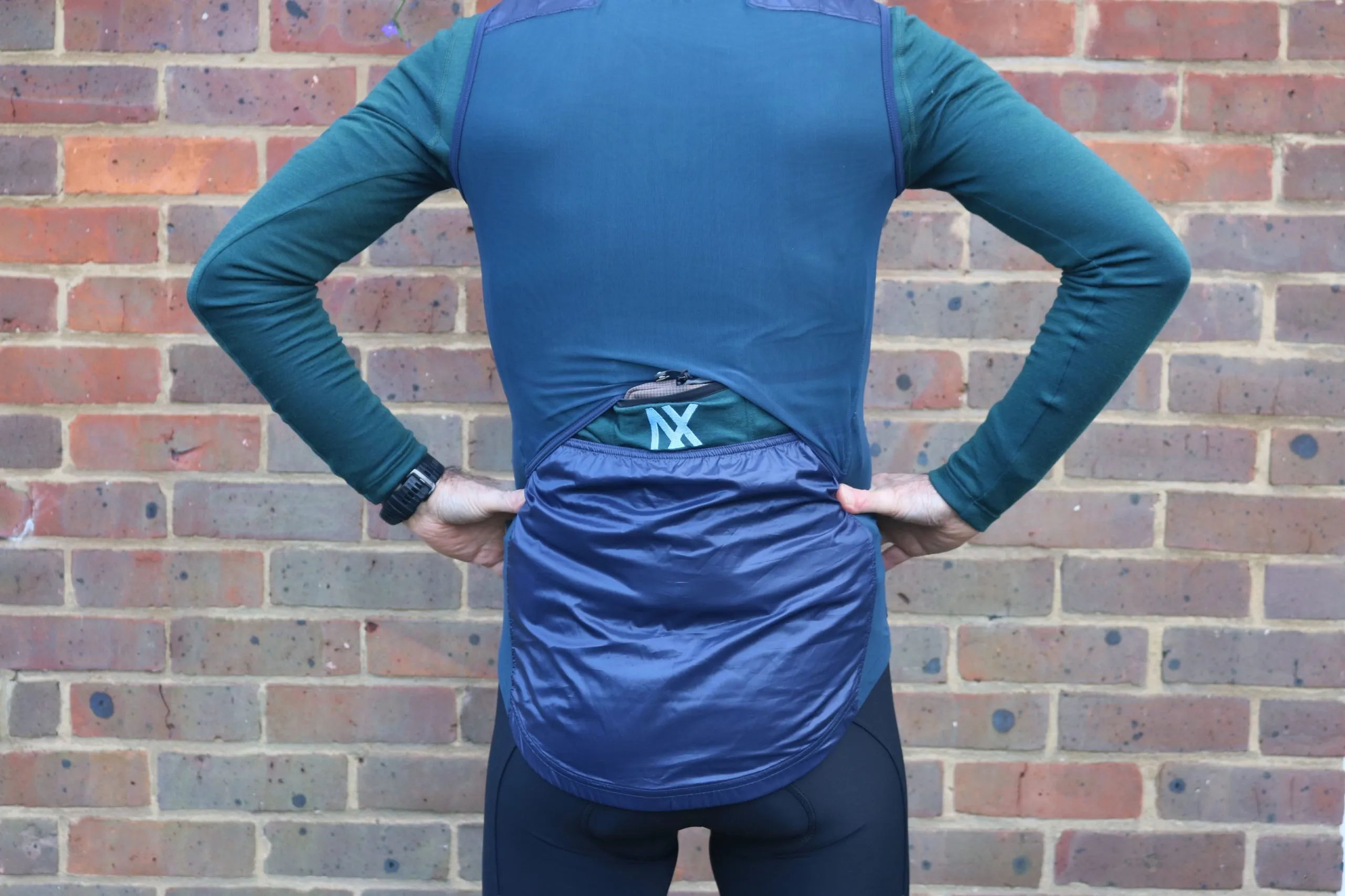Cafe du Cycliste Petra gilet review | Cyclist