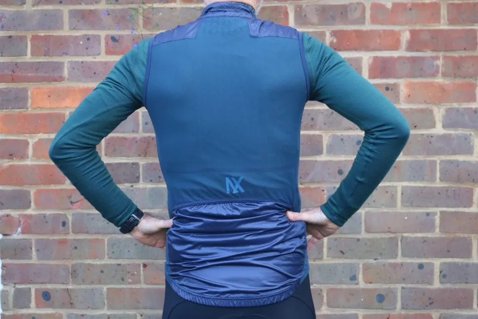 Cafe du Cycliste Petra gilet review | Cyclist