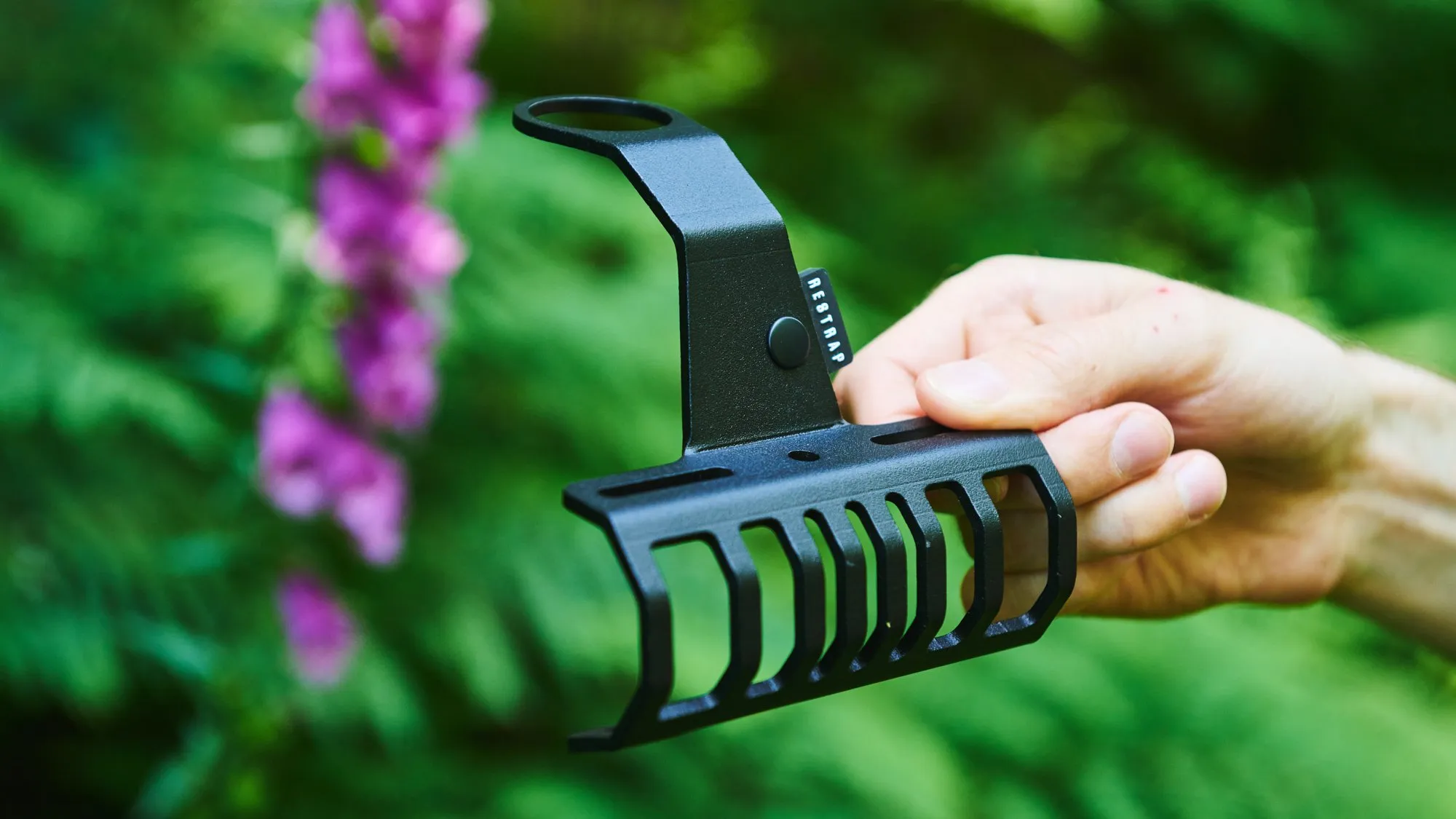 In the Drops: Restrap Bumper Bar, Maap × Apidura, Applied 