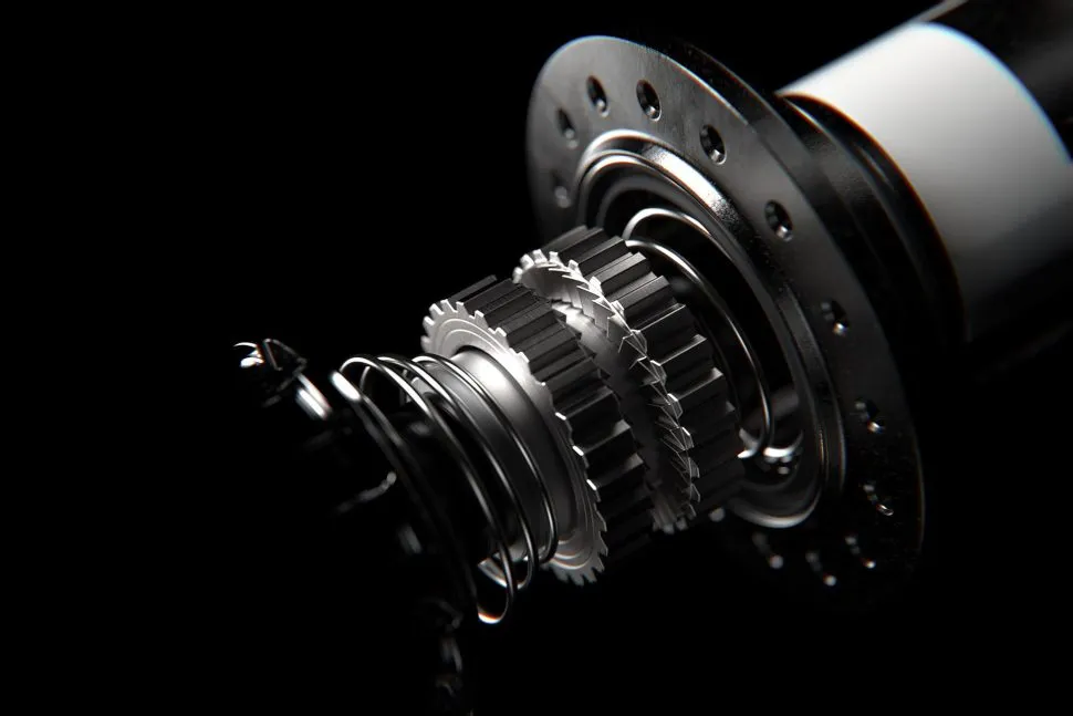 DT Swiss 350 hubs now use Ratchet system | Cyclist