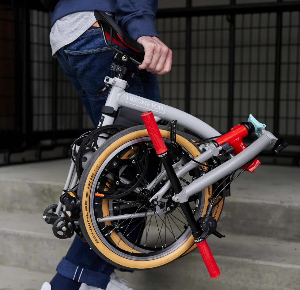 The latest David Millar-ised Brompton is millennial grey and costs