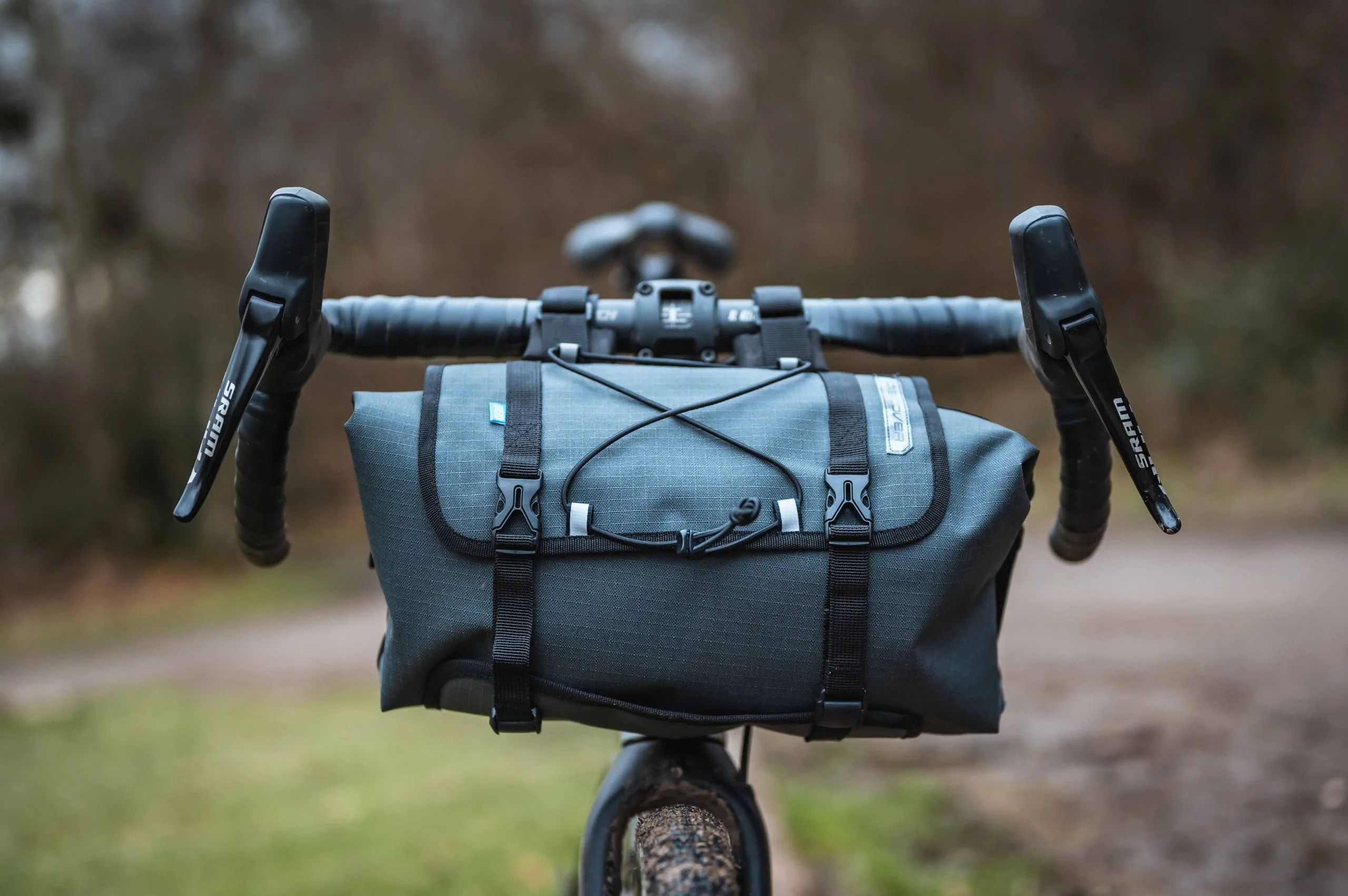 Pro Discover handlebar bag 8l review | Cyclist