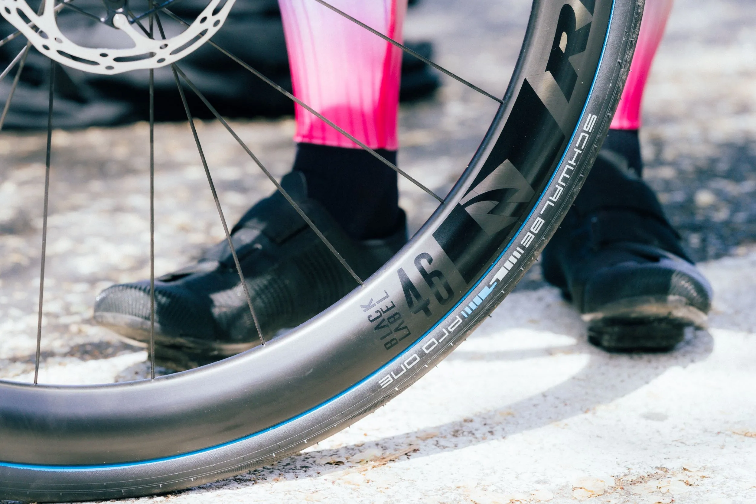 New Reynolds 46 wheelset gets V-shaped rims with a modern twist