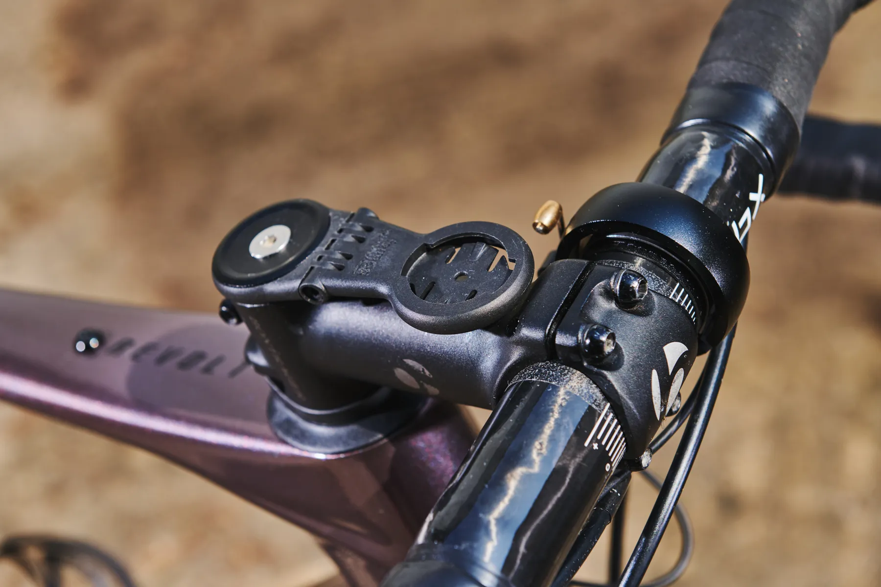 Matthew's Giant Revolt Advanced with GRX Di2 | Cyclist