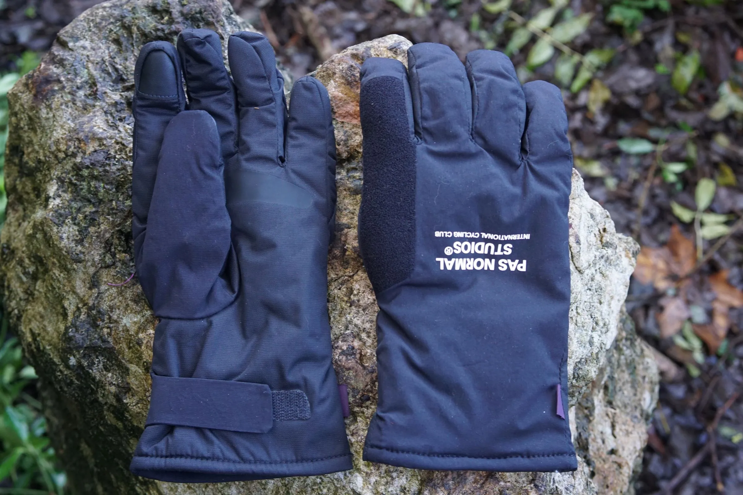 Pas Normal Studios Logo Deep Winter Gloves review | Cyclist
