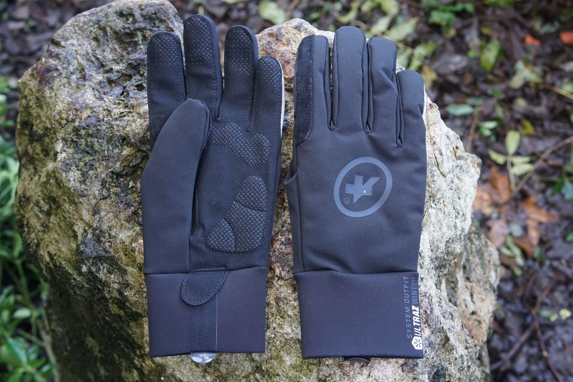 Assos Ultraz Winter Gloves review | Cyclist