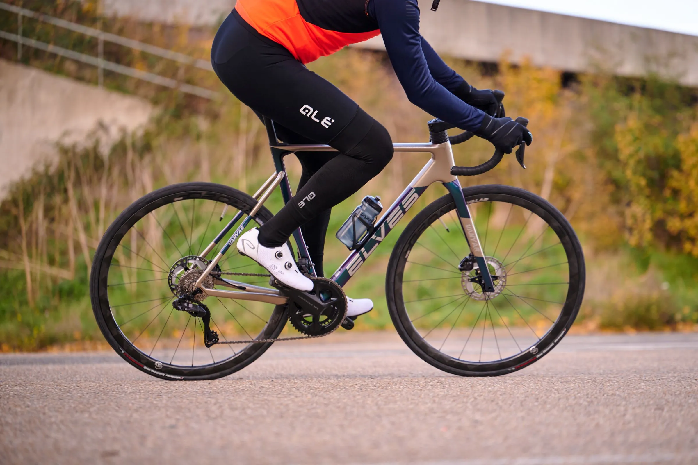Elves Vanyar Pro Disc 2024 review | Cyclist