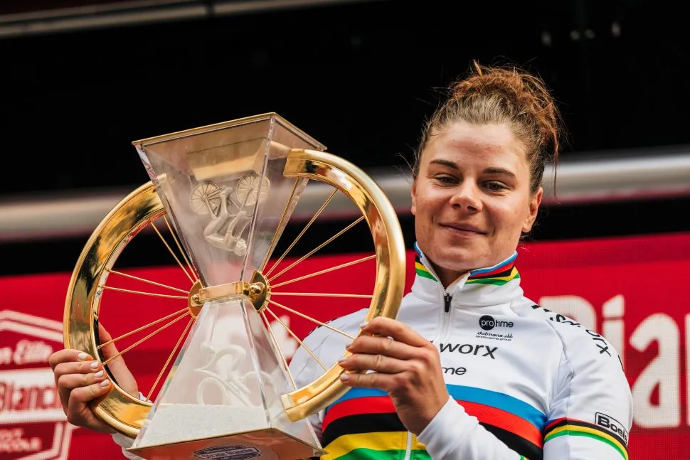 Lotte Kopecky with Strade Bianche trophy