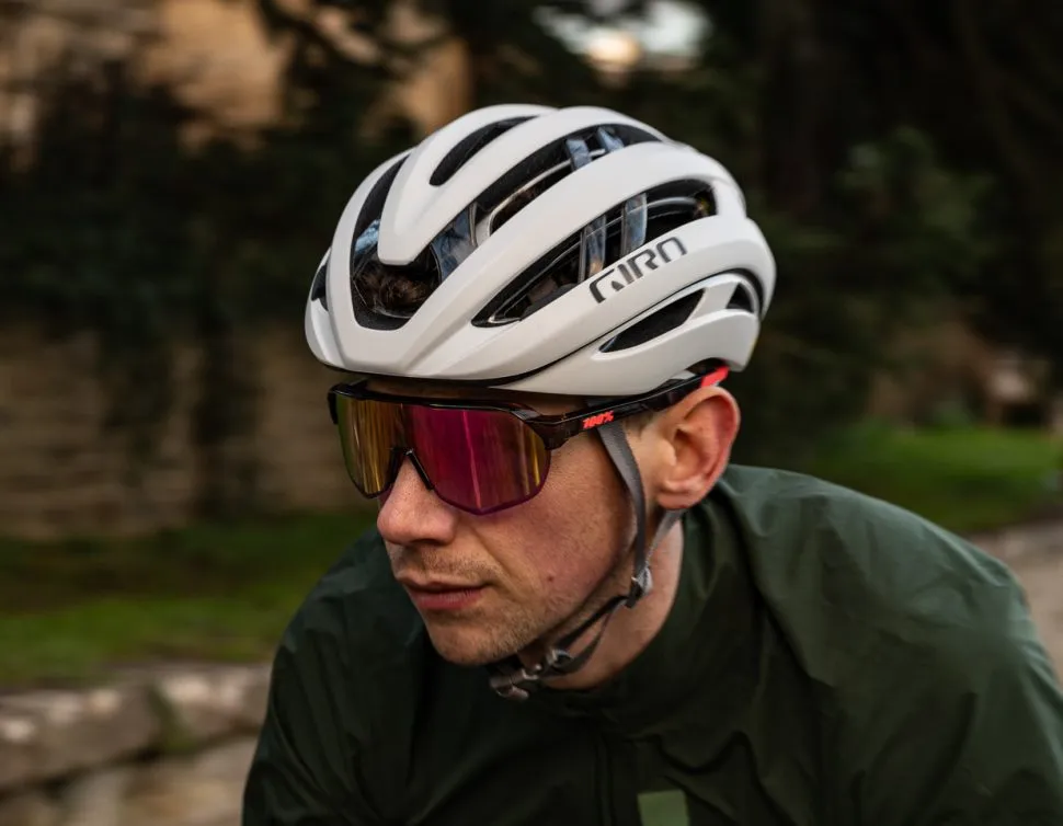aries spherical bike helmet Giro Despite all its comfortable and practical features Giro Aries Spherical Road Bike