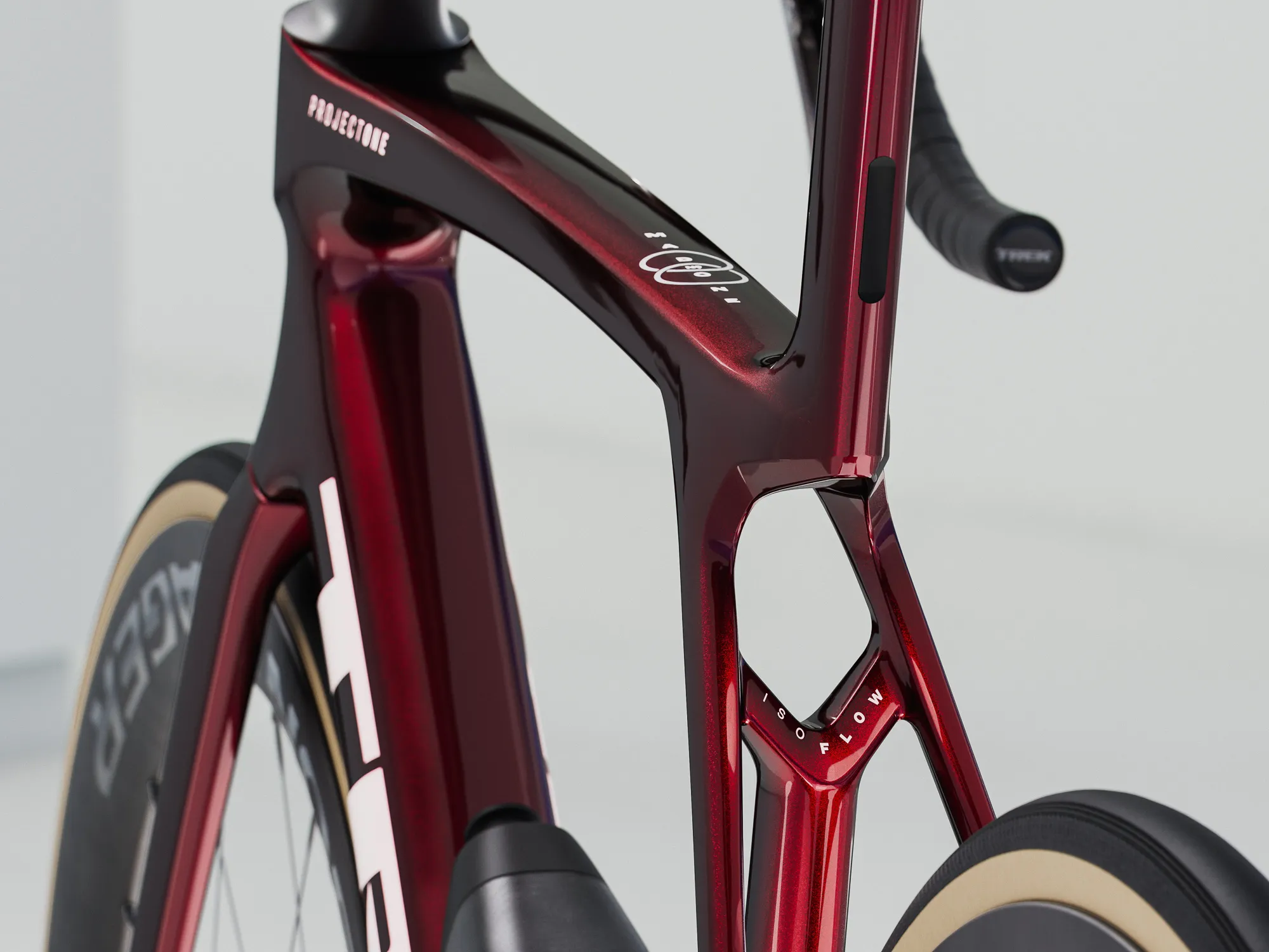 Trek Madone isoflow frame feature