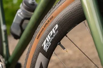ZIPP 303 XPLR SW カーボンホイール 難あり 303 XPLR S Tubeless Disc