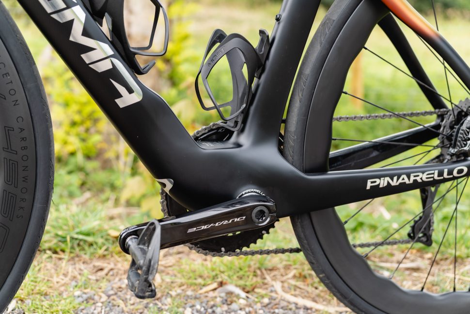 Pinarello Dogma F bicycle bottom bracket