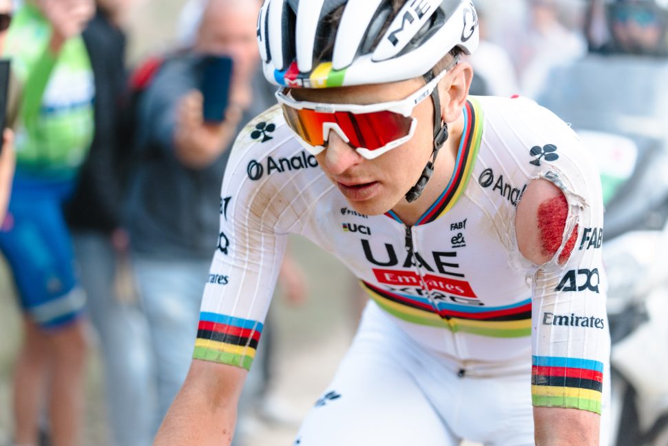 Who are the favourites for Strade Bianche 2026?