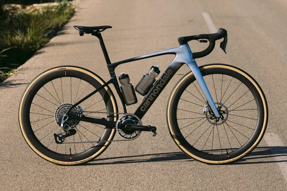 New Cannondale Synapse vs Specialized Roubaix vs Trek Domane | Cyclist