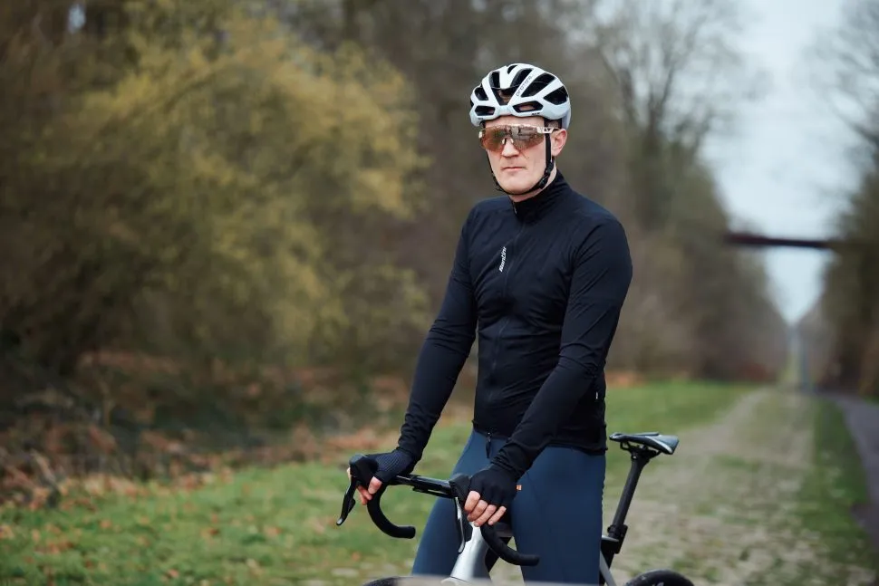 Santini MAGIC パッカブル ベスト size:L ブラック Santini Magic Unisex jacket review | Cyclist