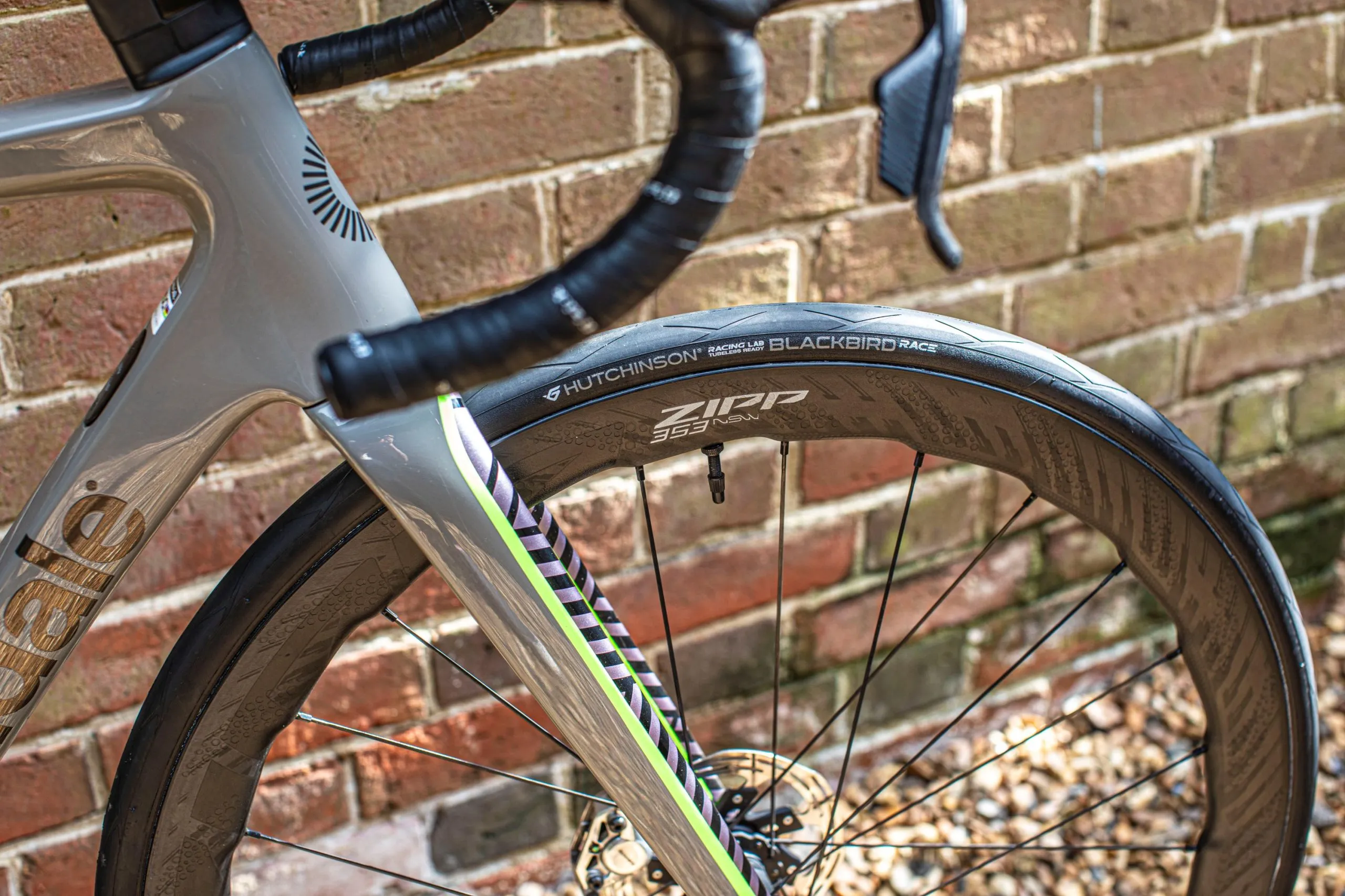 Hutchinson Blackbird Race road bike tyres review | Cyclist