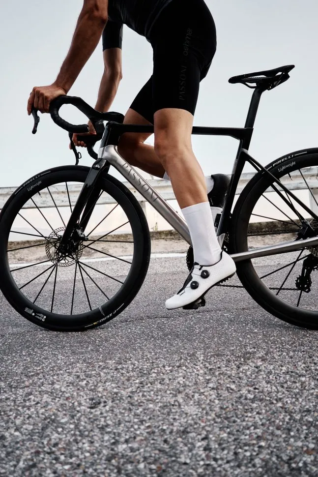 Passoni Geometry Passoni's AT-01 Animus Titanium aero bike is made from titanium and ...
