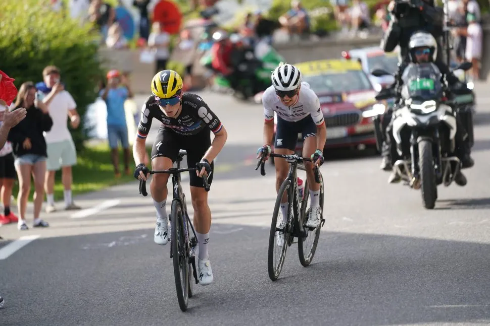 03/08/2025 – Tour de France Femmes avec Zwift 2025 – Étape 9 - Praz-sur-Arly > Châtel Les Portes du Soleil (124,1km) - Demi Vollering (FDJ-Suez), Katarzyna Niewiadoma-Phinney (Canyon-Sram)