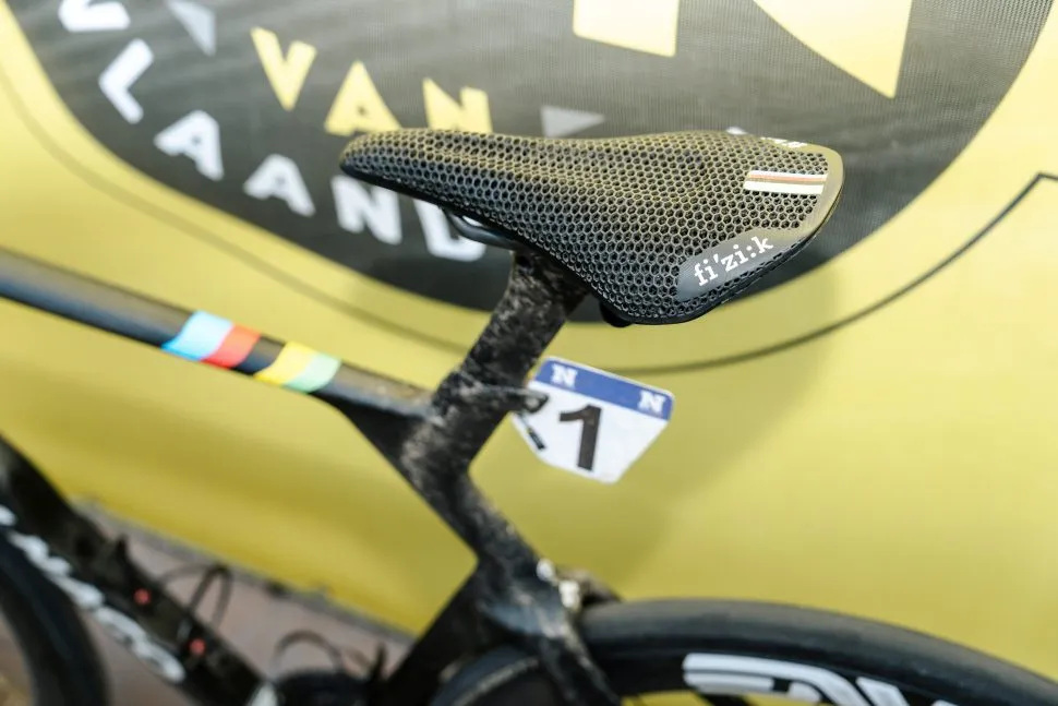 Ronde-Mens-Bikes-120-970x647