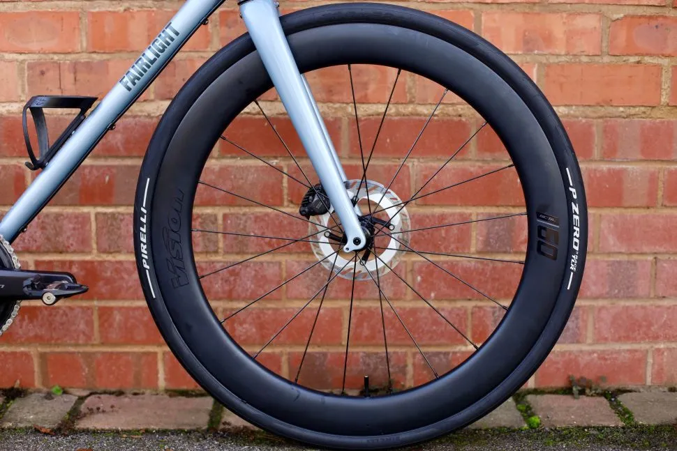 vision-sc-60-sl-front-wheel-970x647.webp