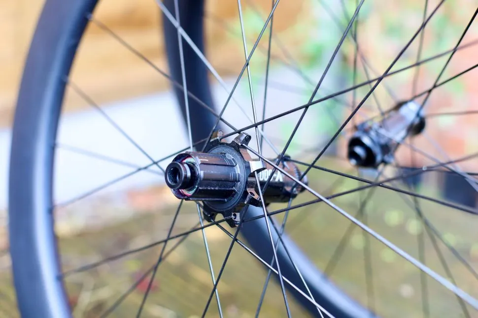 vision-sc-60-sl-rear-hub-970x647