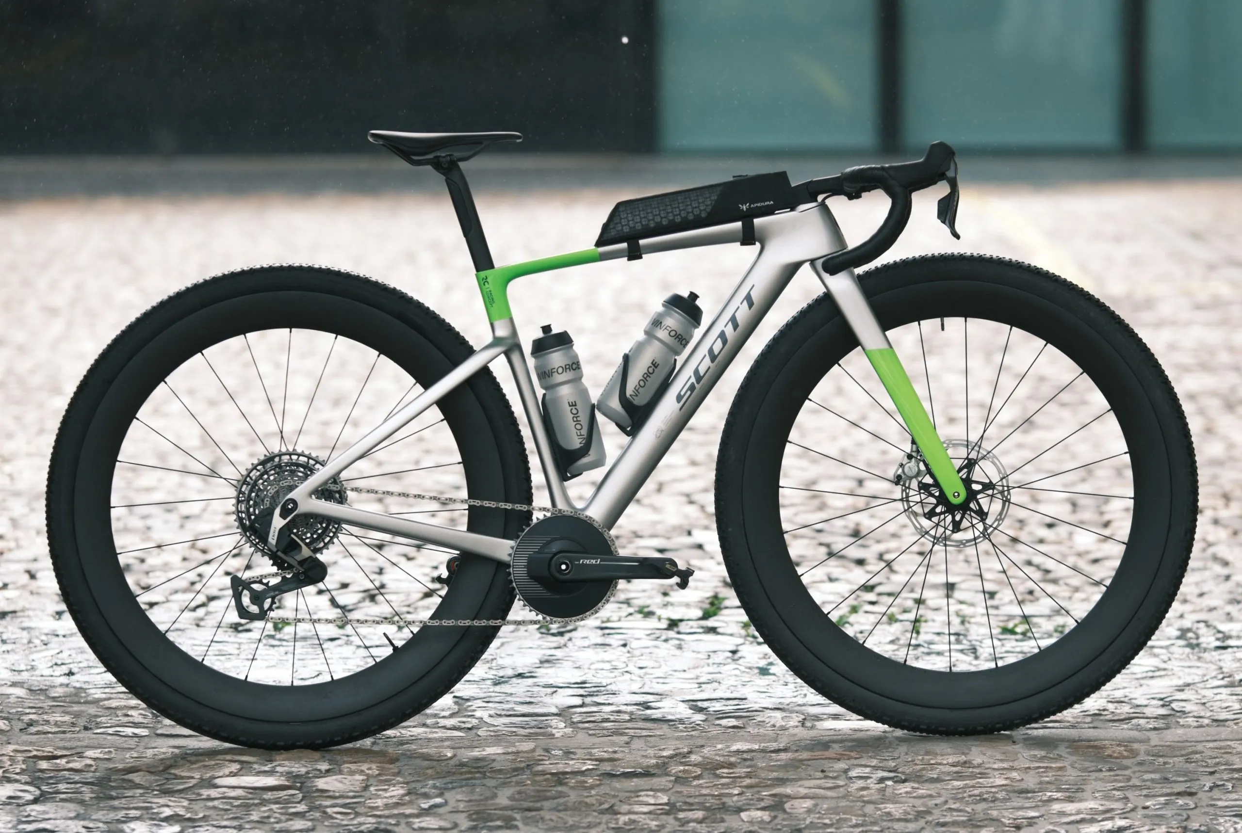 Defending champion Cam Jones will ride this 32-inch wheel Scott prototype gravel bike at Unbound 200