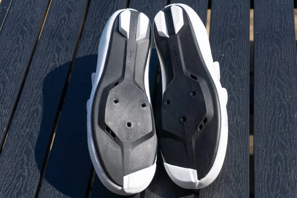 White Fizik cycling shoe