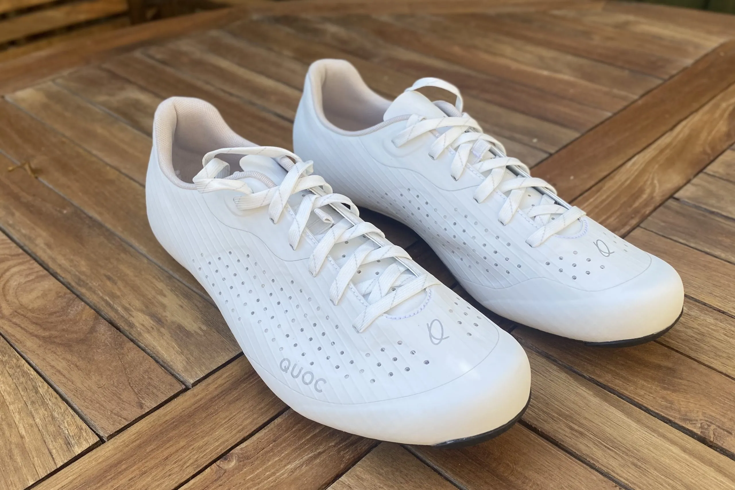 In the Drops: Hunt carbon rim brake wheels, Quoc lace road shoes, Oquo aero gravel wheels and Noah Kahan